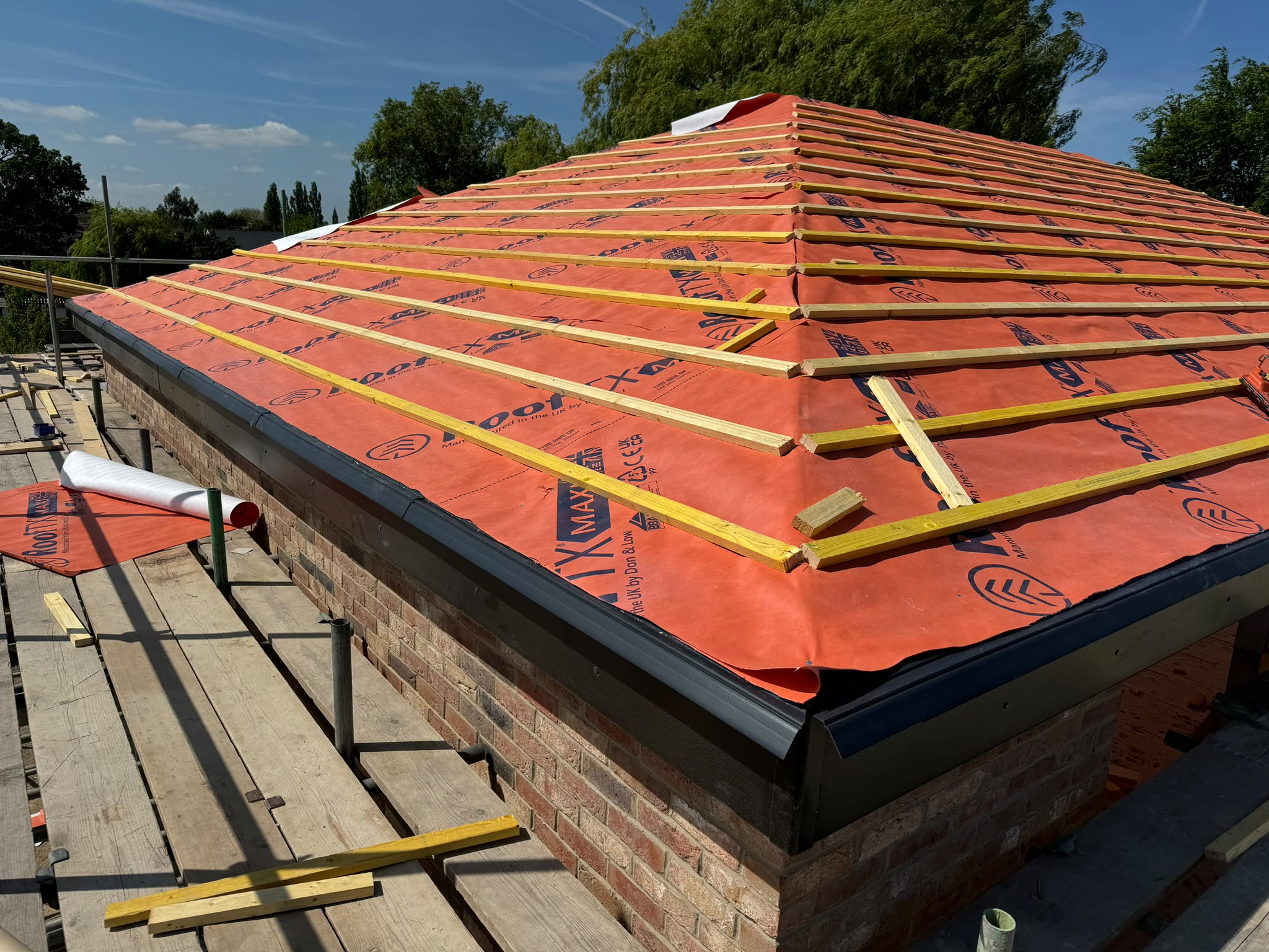 Battens on a hip roof